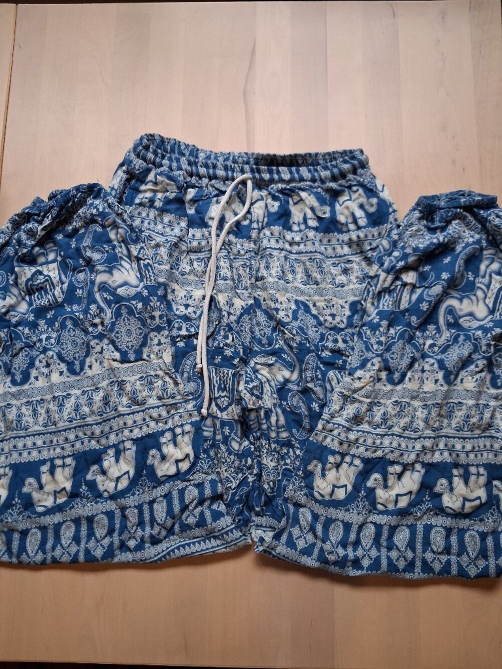 blue & white loose elephant pants